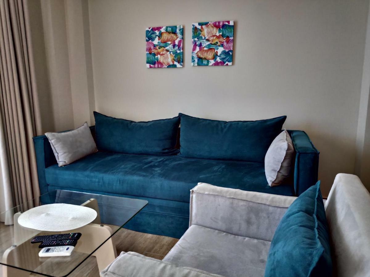 Ofrynio Deluxe Apartments Ofrínion 외부 사진